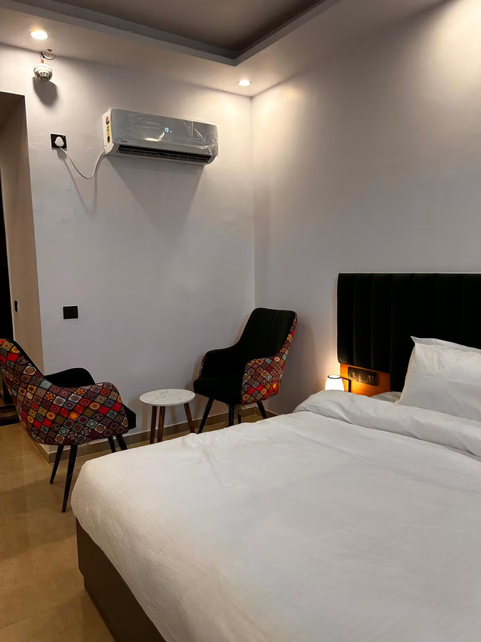 Comfy Stays,,3 star