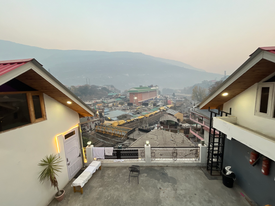 hotel aaditya