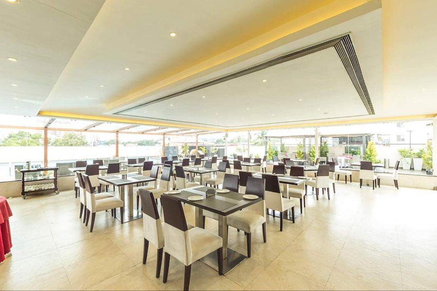 the grand magrath hotel