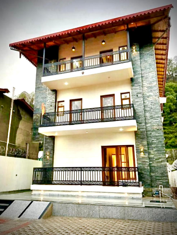 Hills Crown Key Shree Bhawan,Bhowali,3 star