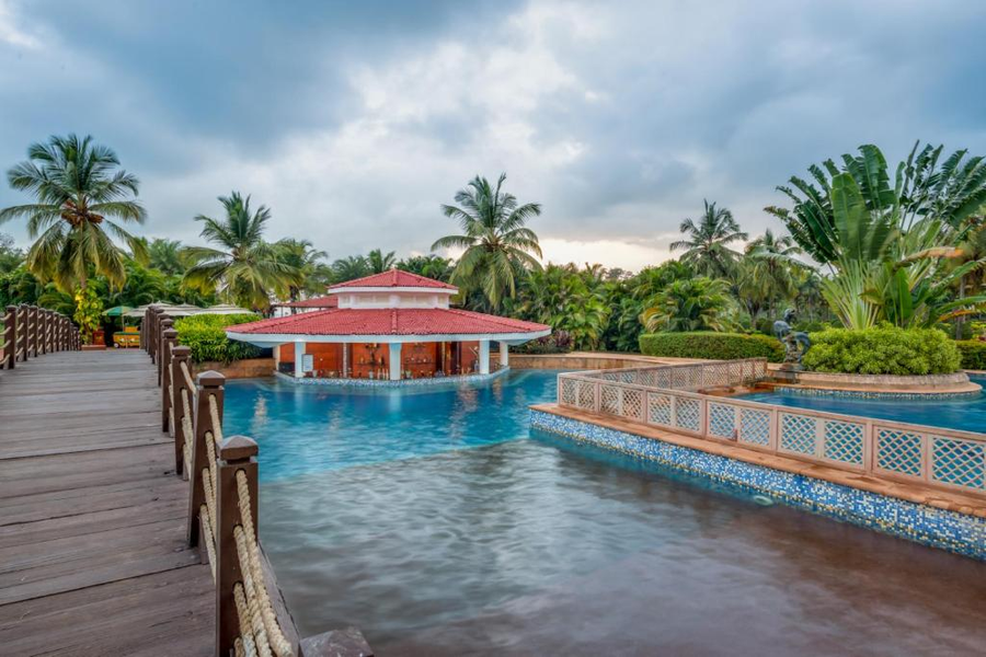 the lalit golf and spa resort goa