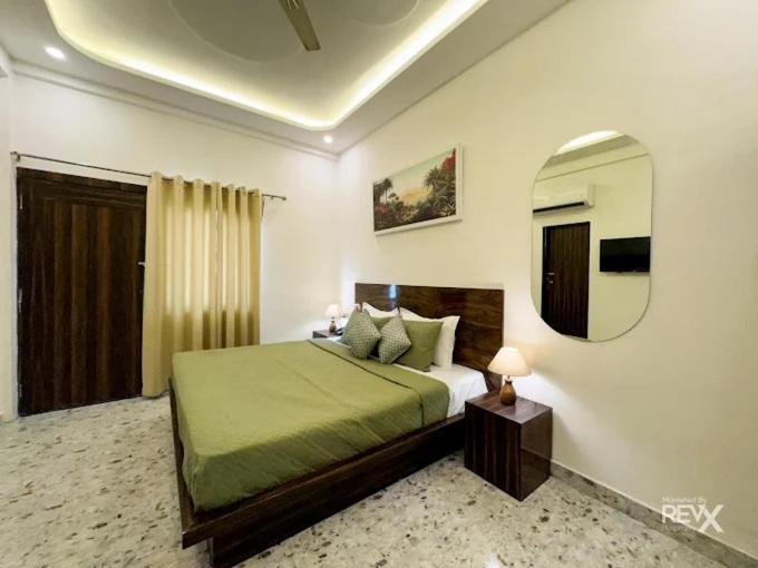 Hotel Vrinda Sarovar,Mathura, Mathura ,3 star