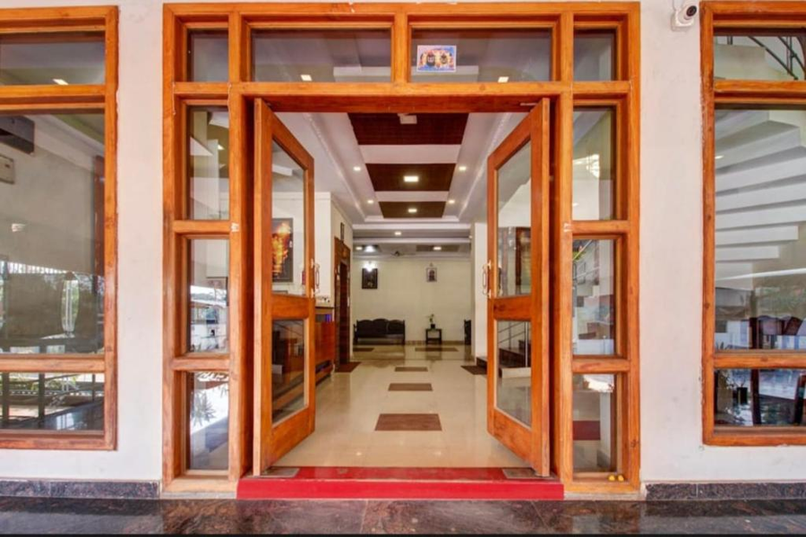 Hotel Partha International,,3 star