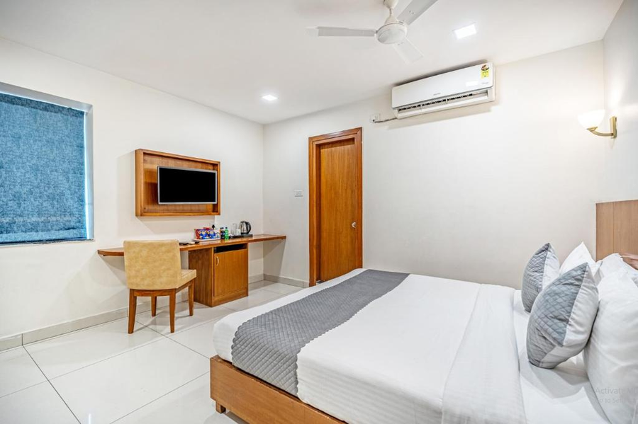Westside Hotel Hitech City,Hitech City,3 star