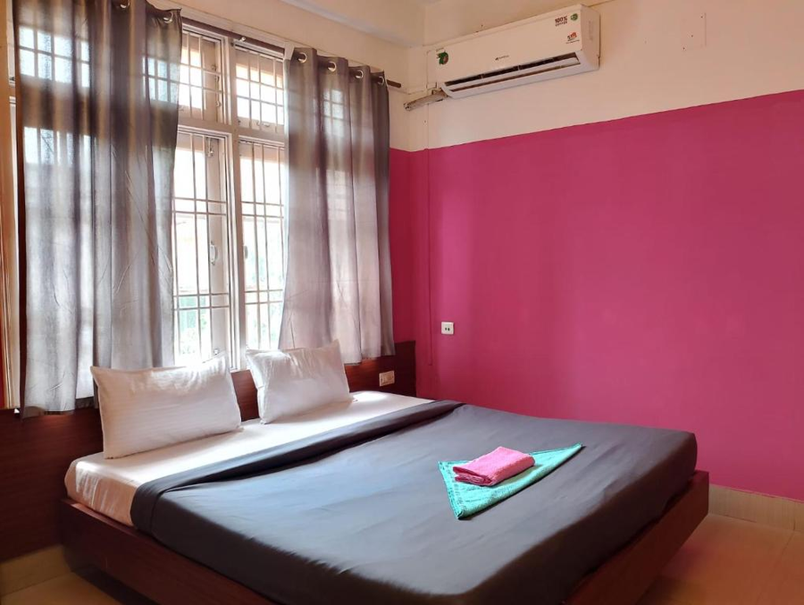 hotel suvika inn 700m from dc office