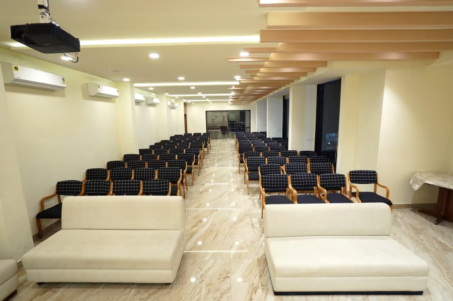 hotel sagar international