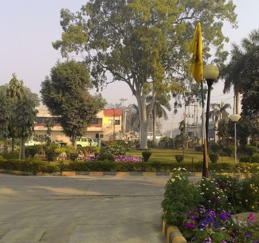 Parakeet Tourist Resort,,3 star