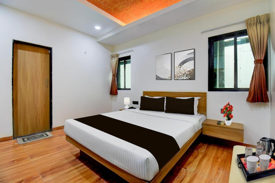 townhouse balewadi stadium pune formerly hotel sarovar