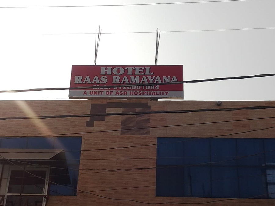Hotel Raas Ramayana,,3 star