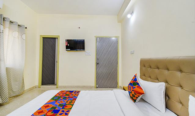 fabhotel rk suites nr journalists colony gachibowli