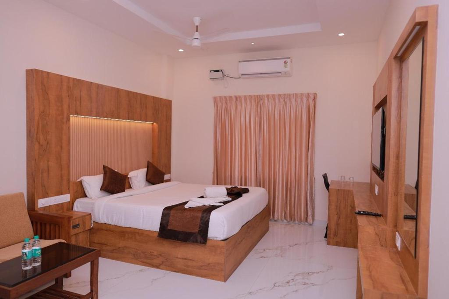 hotel sahaya arasi