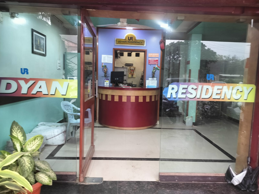 i roomz udhyan residency