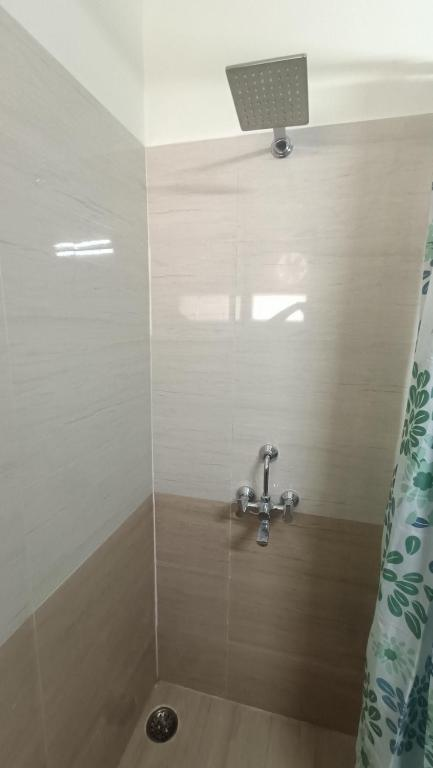 Hare Krishna Stays,,3 star