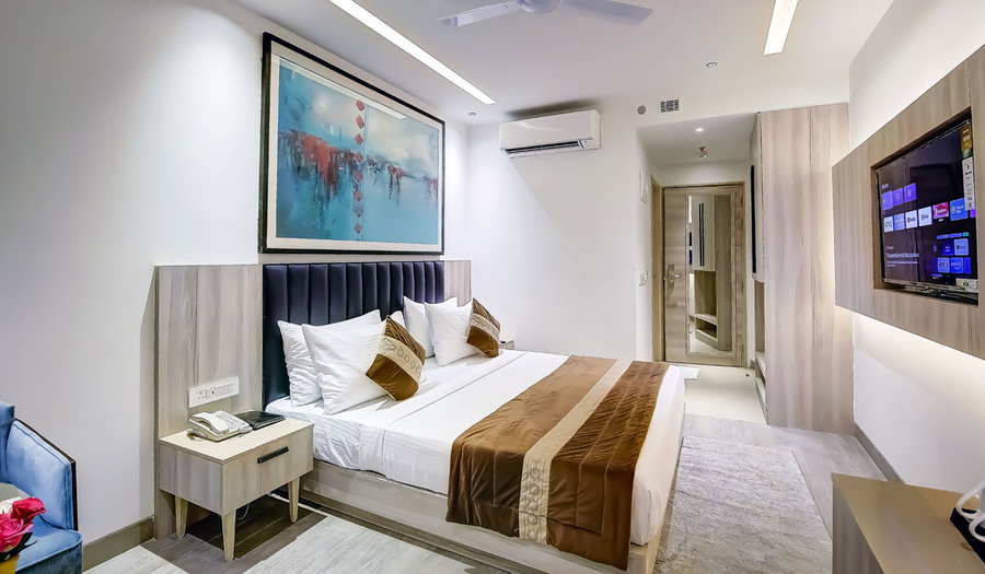 Opo The Royal Residency,Mahipalpur,4 star