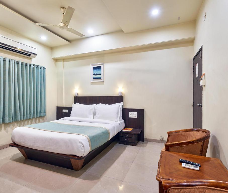 hotel atria kolhapur