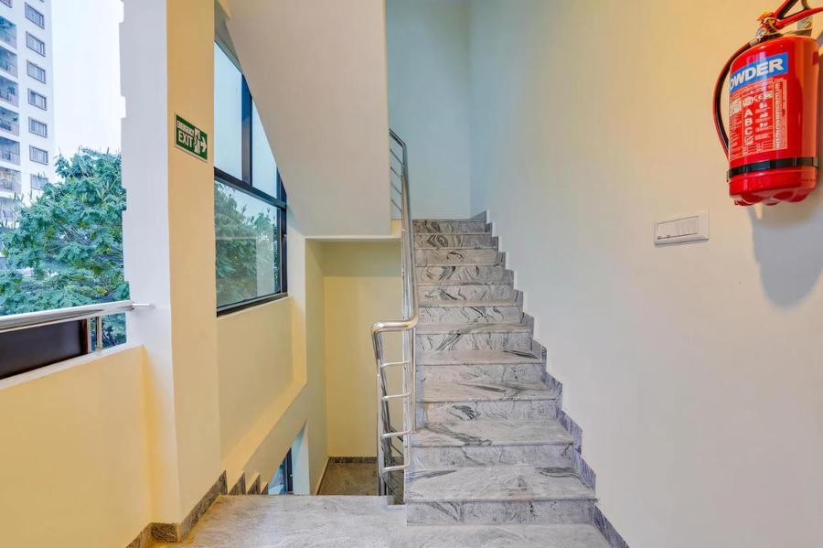 Rg Suites Hsr,Hsr Layout,2 star