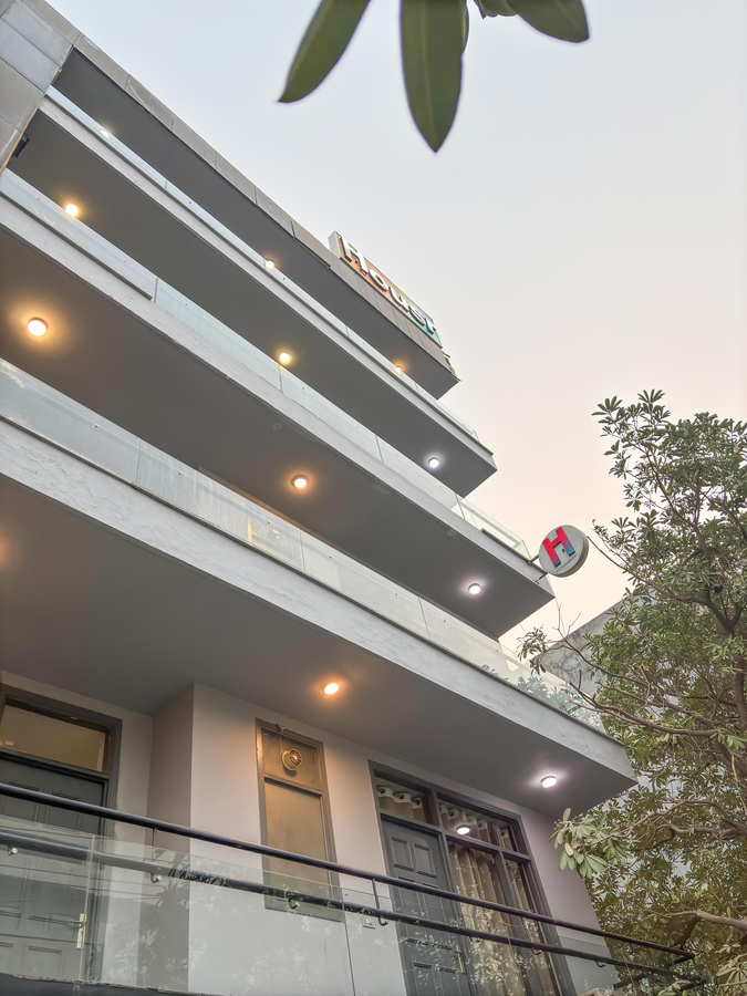 Housr Sector 49 Gurgaon Near Spaze It,Sector 49, Gurgaon,3 star
