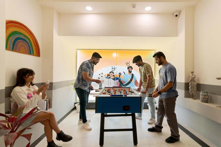 the hosteller jaipur mi road