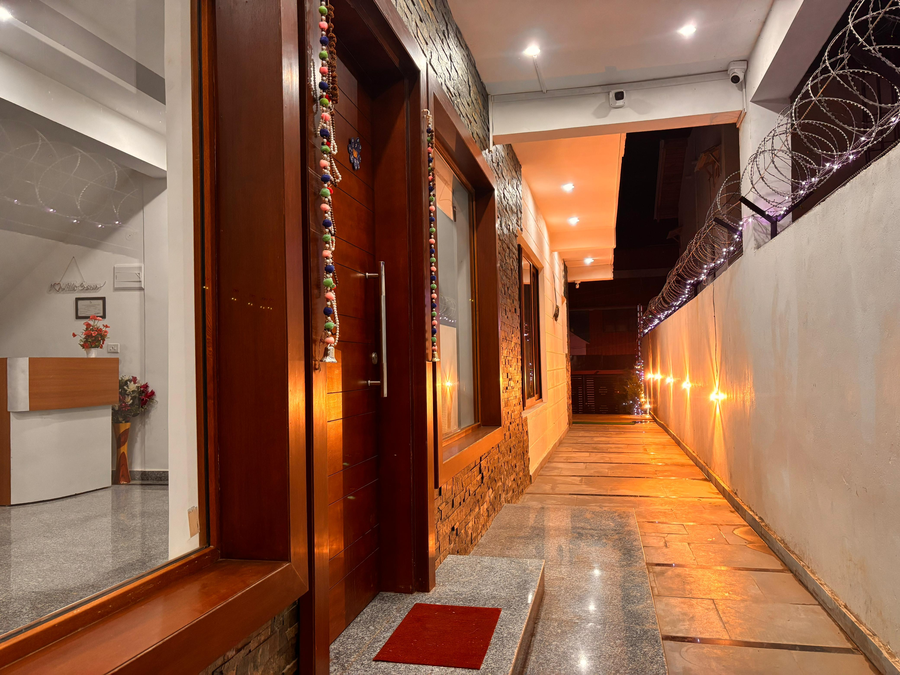 Hills Crown Key Shree Bhawan,Bhowali,3 star