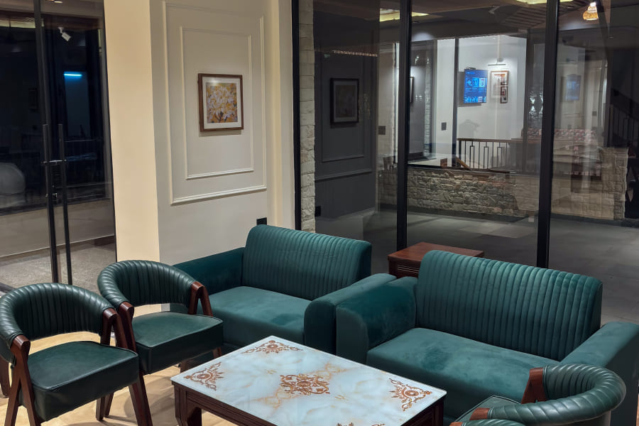 Carom Hotel Manali,,4 star