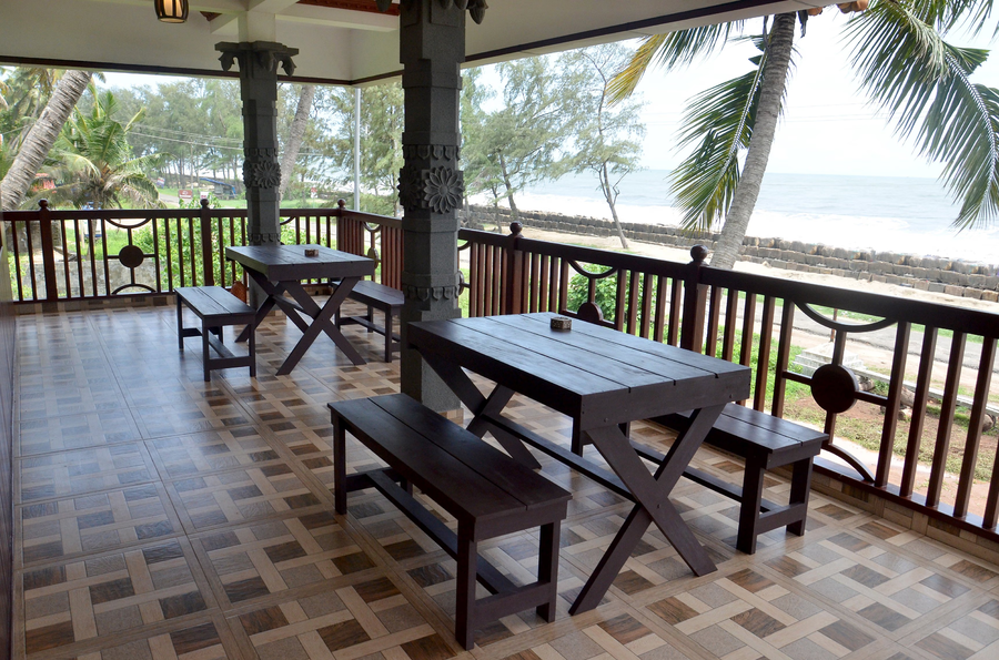 sapphire club cherai beach villa