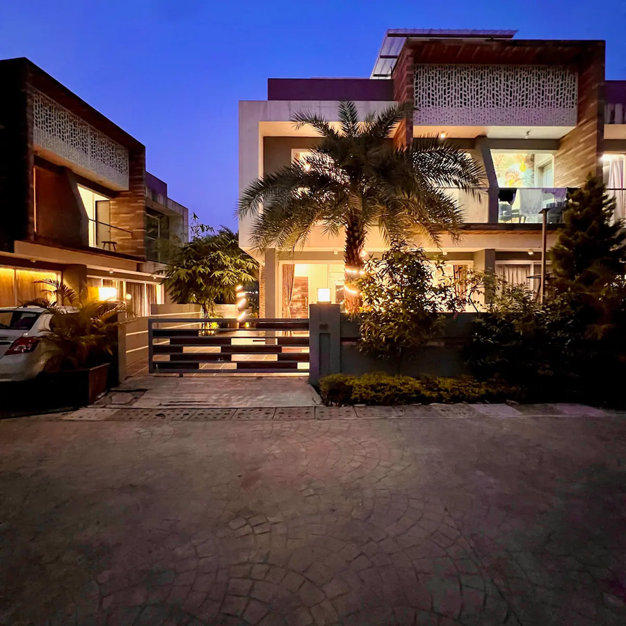 boss 3bhk pvt pool by stellar stays