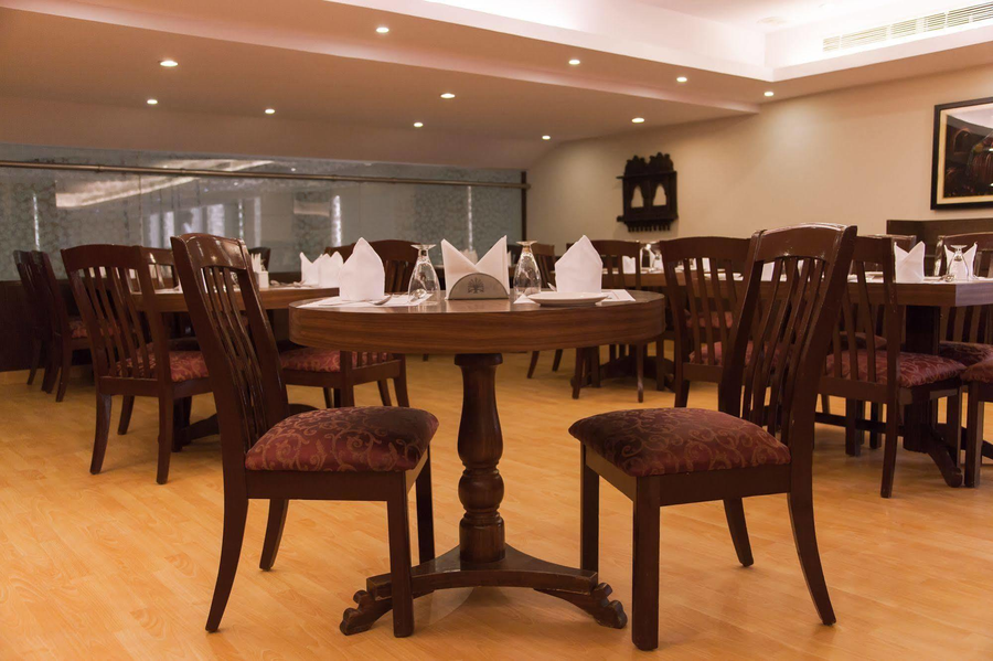 Hotel Mapple Abhay,Ranakpur>>Jodhpur,3 star