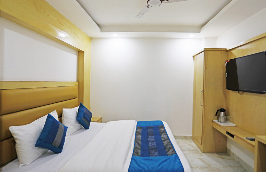 Hotel Kuber International @ New Delhi Railway Station,Paharganj,3 star