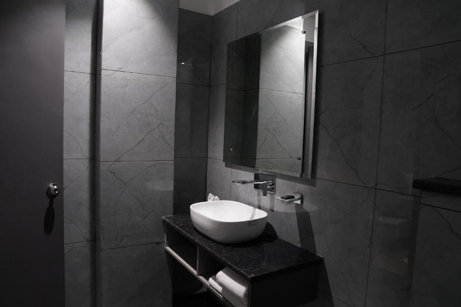 Kaara Gurgaon,,3 star