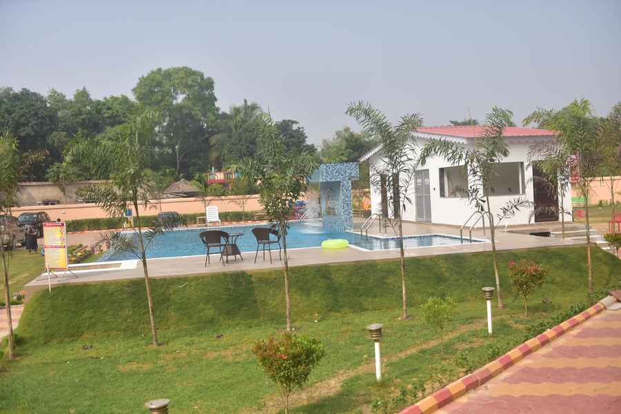 golden view resort and restaurant