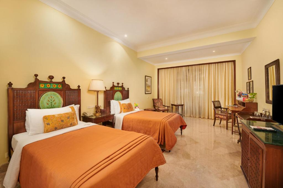 the lalit golf and spa resort goa