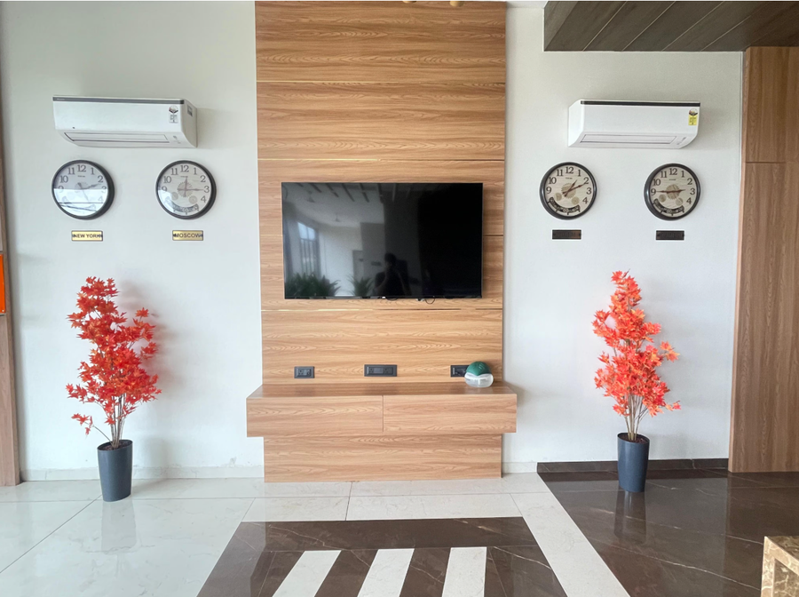 Hotel Vidhaan International,,2 star