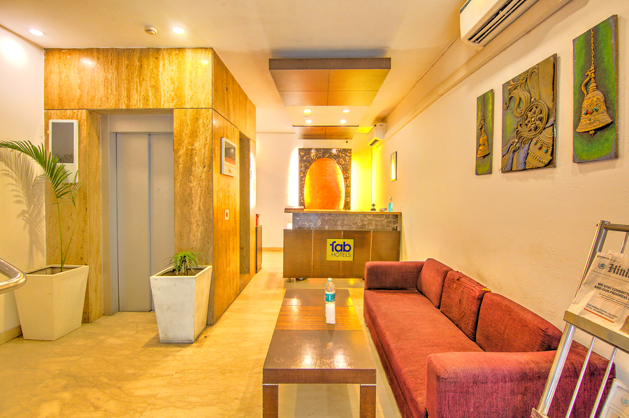 Hotel Le Grand,Karol Bagh>>Delhi,3 star