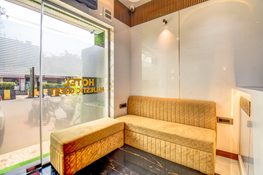 Hotel Majestic Crest,Sakinaka,2 star