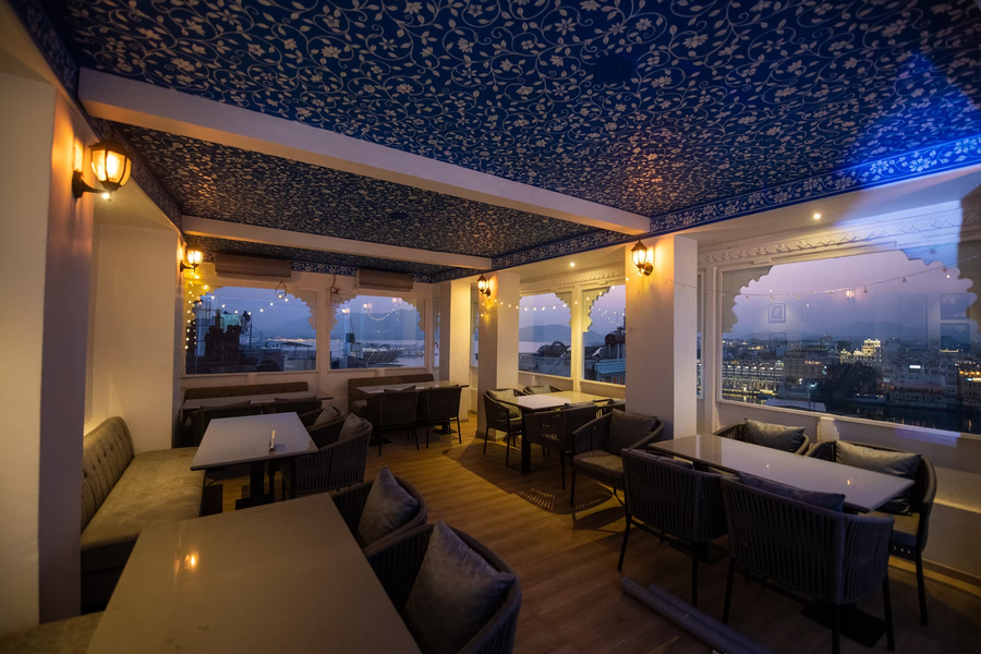 Otc By 4 Lal Ghat - My Downtown Hotels,,3 star