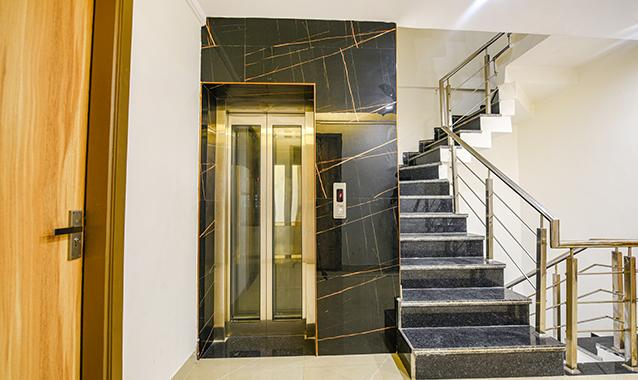 Fabhotel Midway,Near Bus Stand,3 star