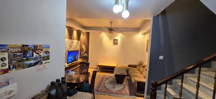 T And J Villa Mussoorie,The Mall Road, Mussoorie, Uttarakhand 248179,3 star