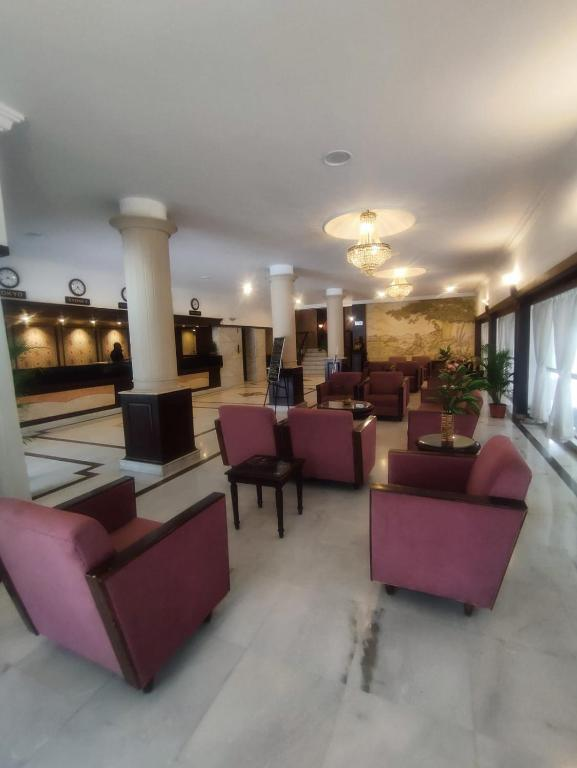 hotel rajmahal