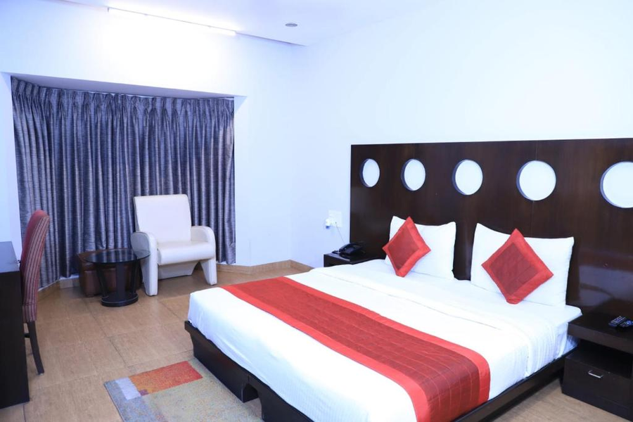 hotel cymbal sector 31 gurgaon