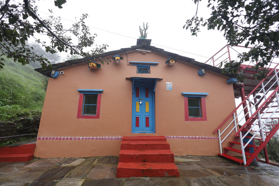 kafal pako resort himalayan view resort in mukteshwar