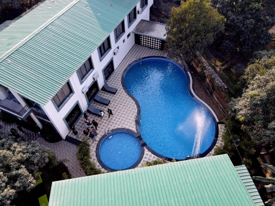 wonderwood corbett resort