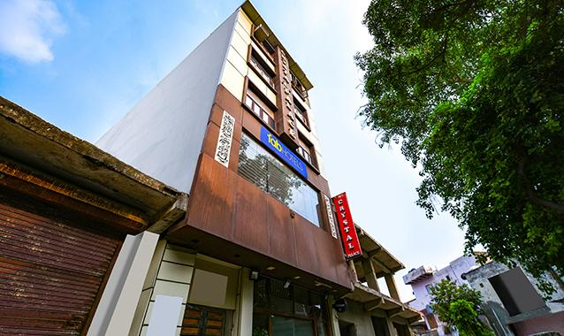 fabhotel the crystal palace