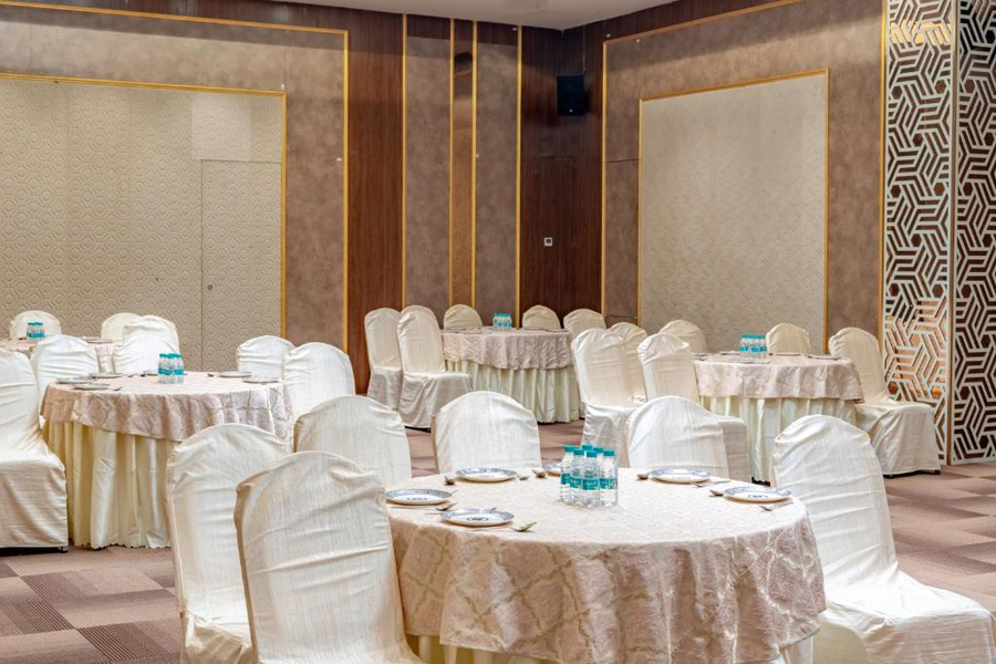 Pravasa Hotel Vijayapura,Afzalpur Takke,3 star
