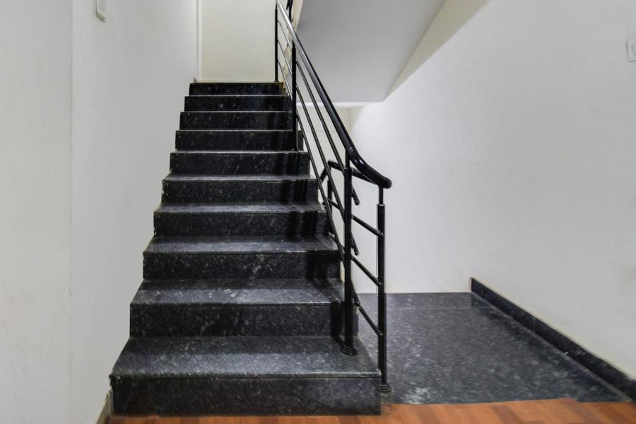 super townhouse hitec city metro station formerly jkc grand