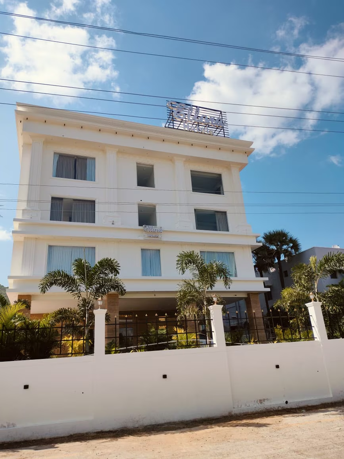 ellora hotel