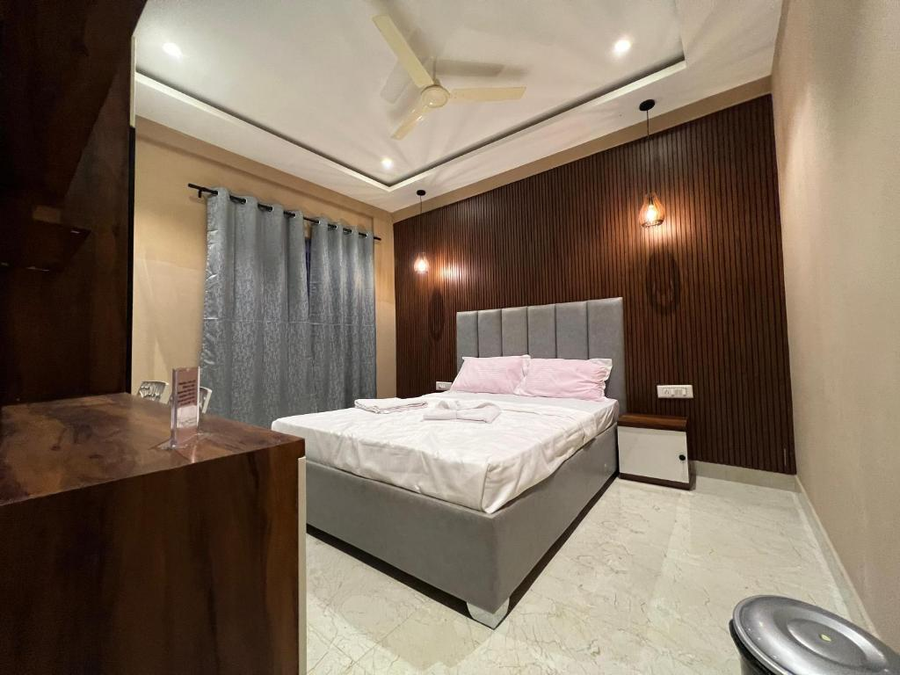 Hotel Seven Sky Inn Madiwala,Btm Layout,3 star