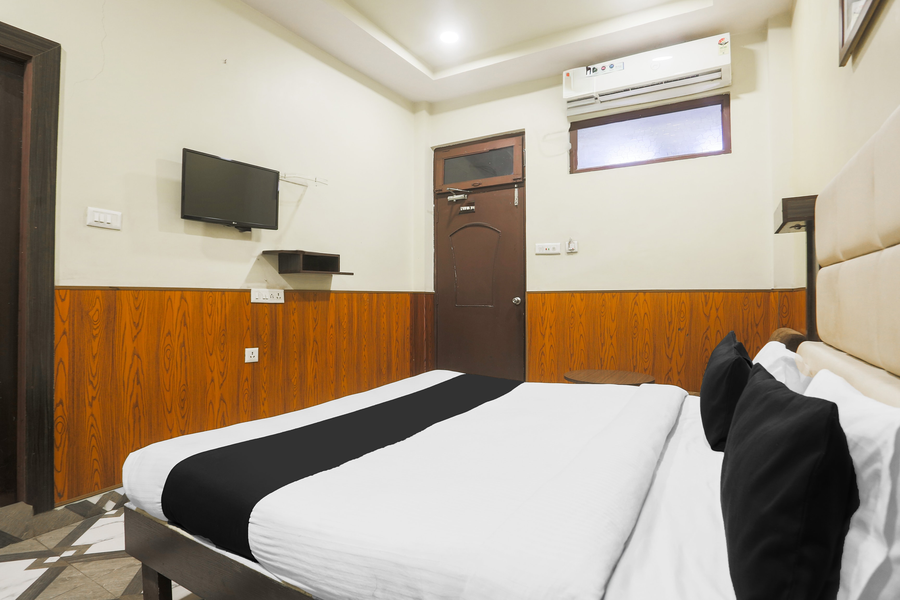 collection o jhalwar road near kota airport