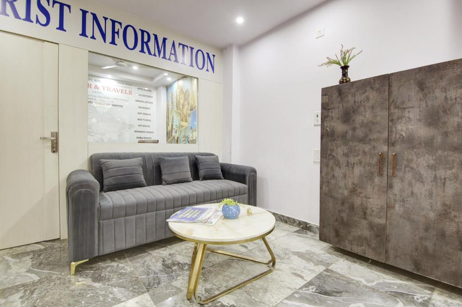hotel sb inn new delhi railway station