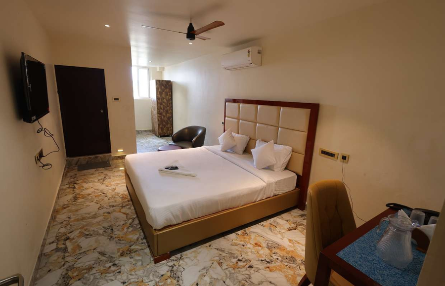 Hotel Chutneys As Rao Nagar,Kothur,2 star