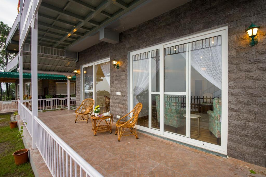 elivaas 3 bhk with garden andscenic views alpenglow